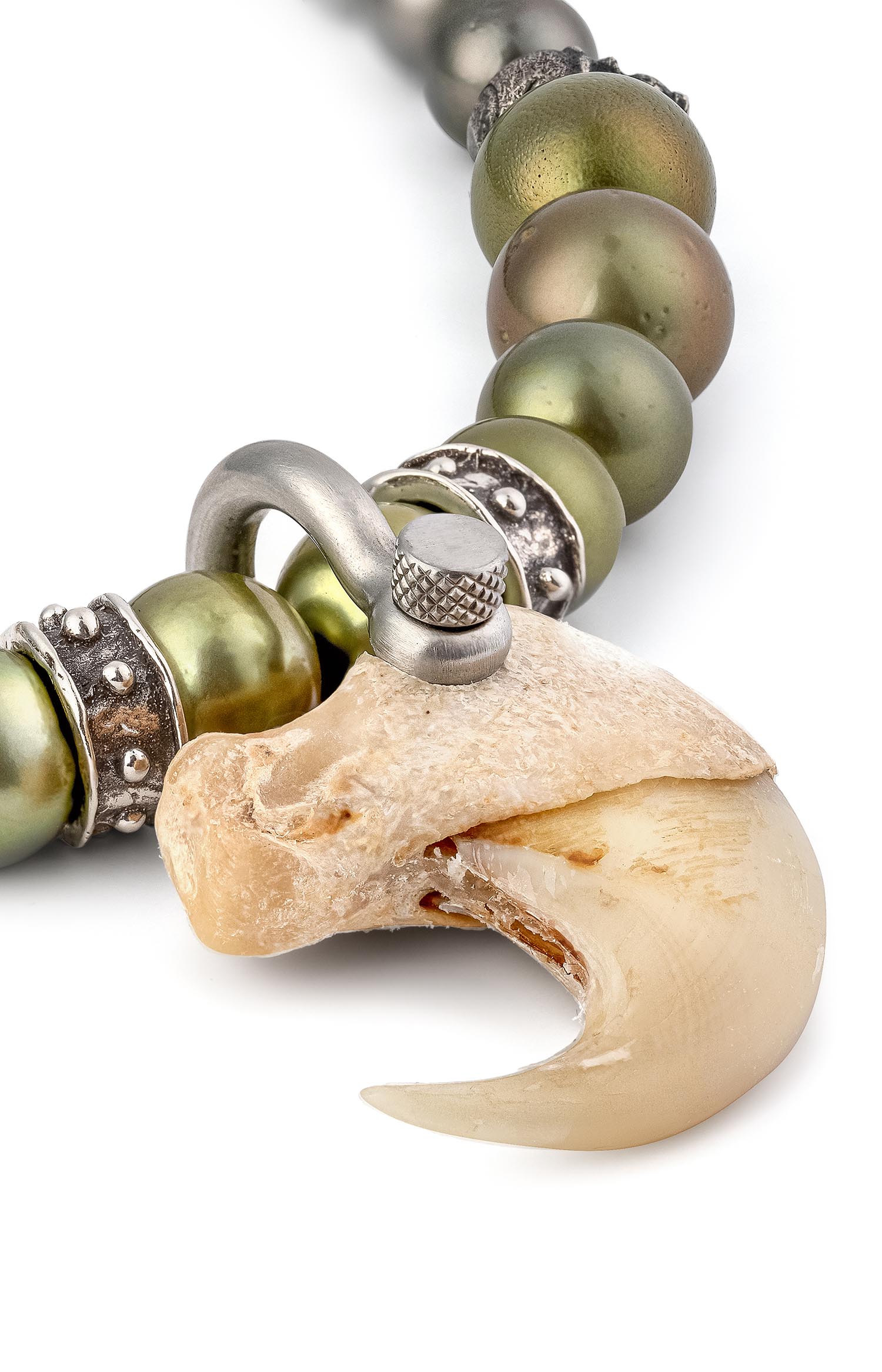 Jewelry photography with hand crafted natural pearls